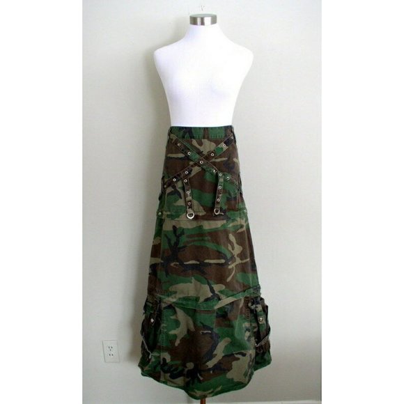 Vintage Tripp NYC Daang Goodman Camo Skirt Zip Off - Picture 2 of 12